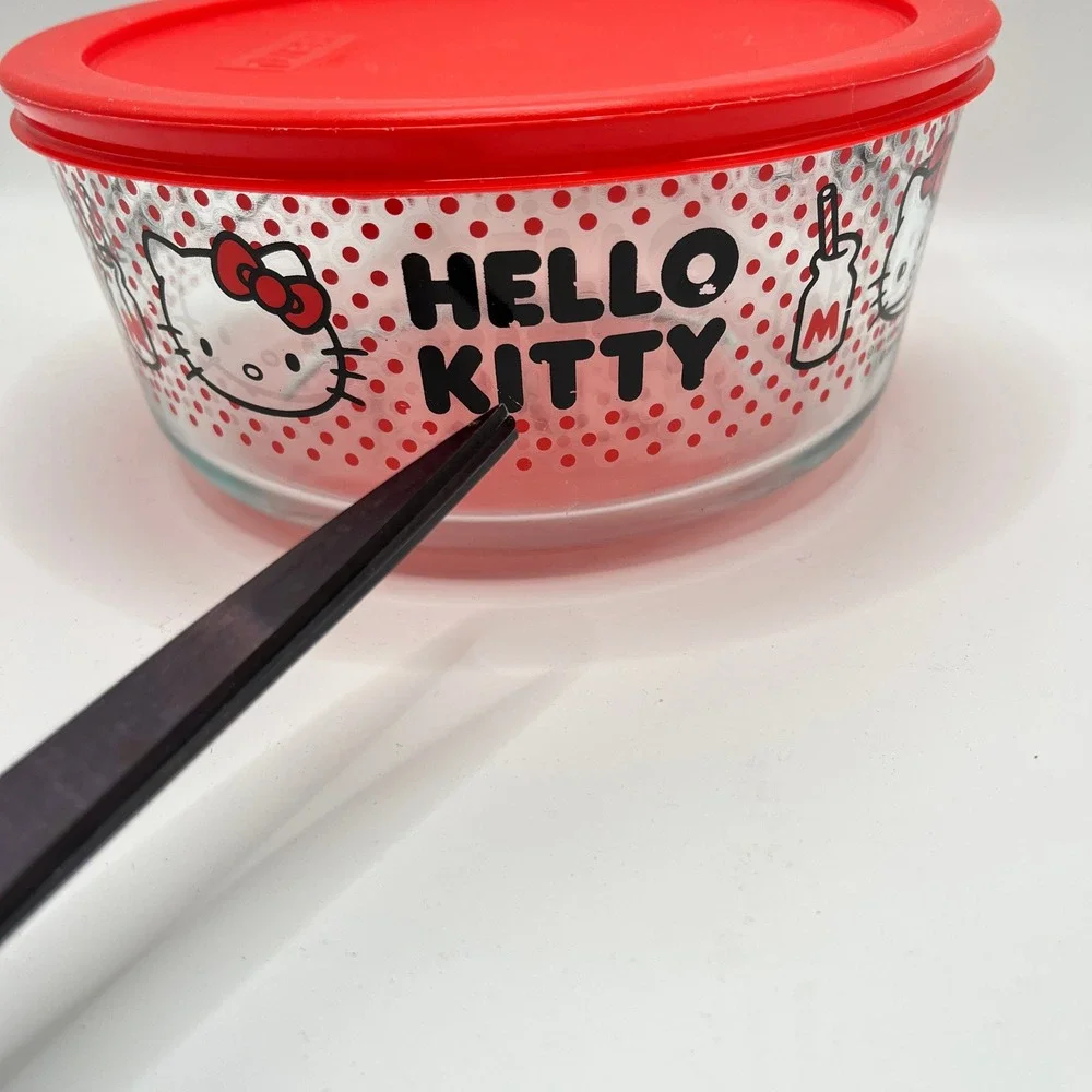 Pyrex Hello Kitty Glass Food Storage Set Red Polka Dot 2pc Round Bowls with Lids